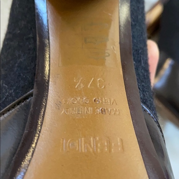 Fendi Wuthering Heights wood heeled bootie. - Picture 6 of 6